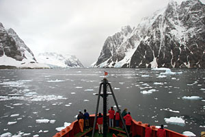 antarctica lemaire strait